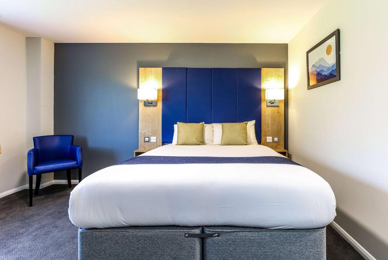 Days Inn Hotel גרטנה גרין מראה חיצוני תמונה