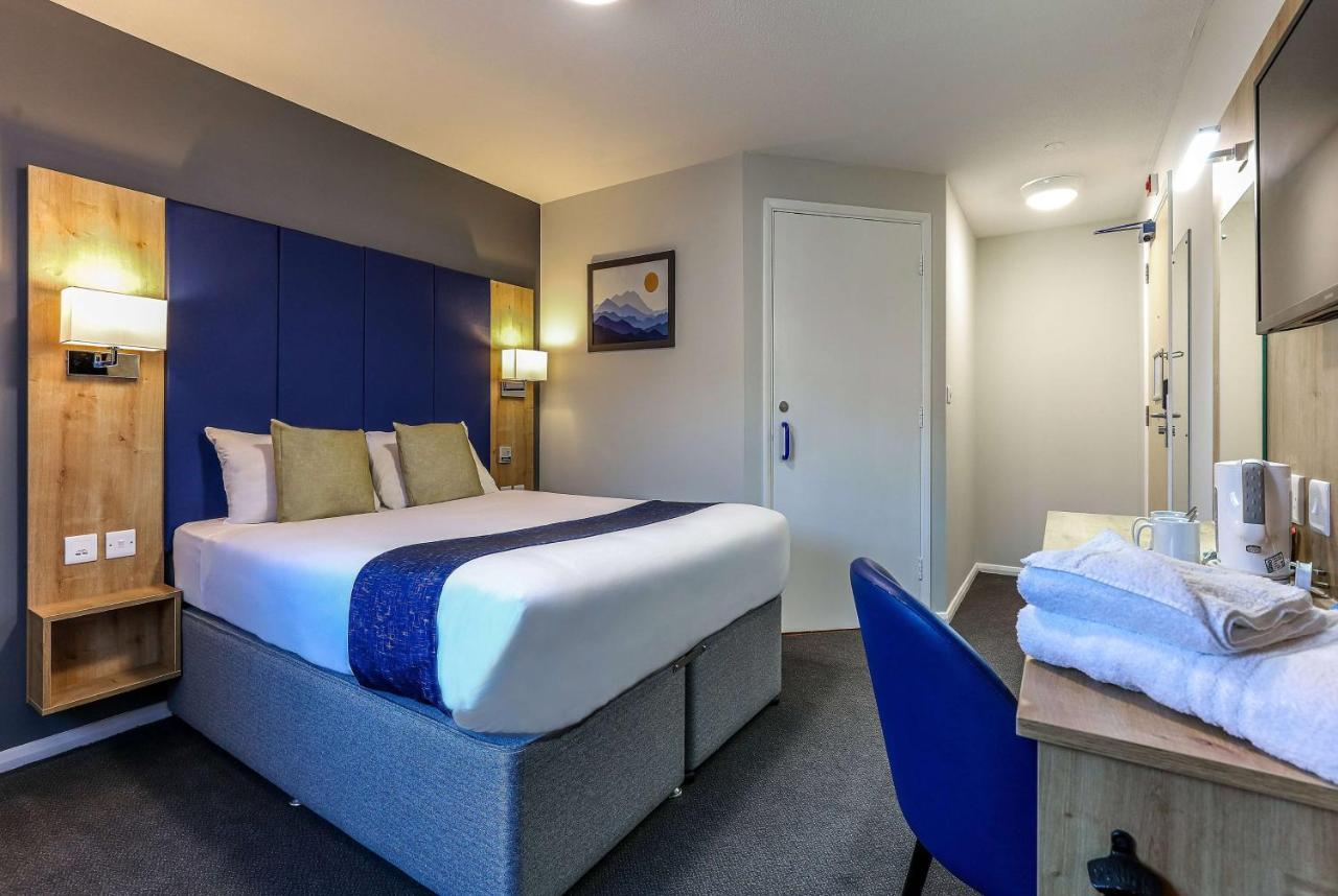 Days Inn Hotel גרטנה גרין מראה חיצוני תמונה
