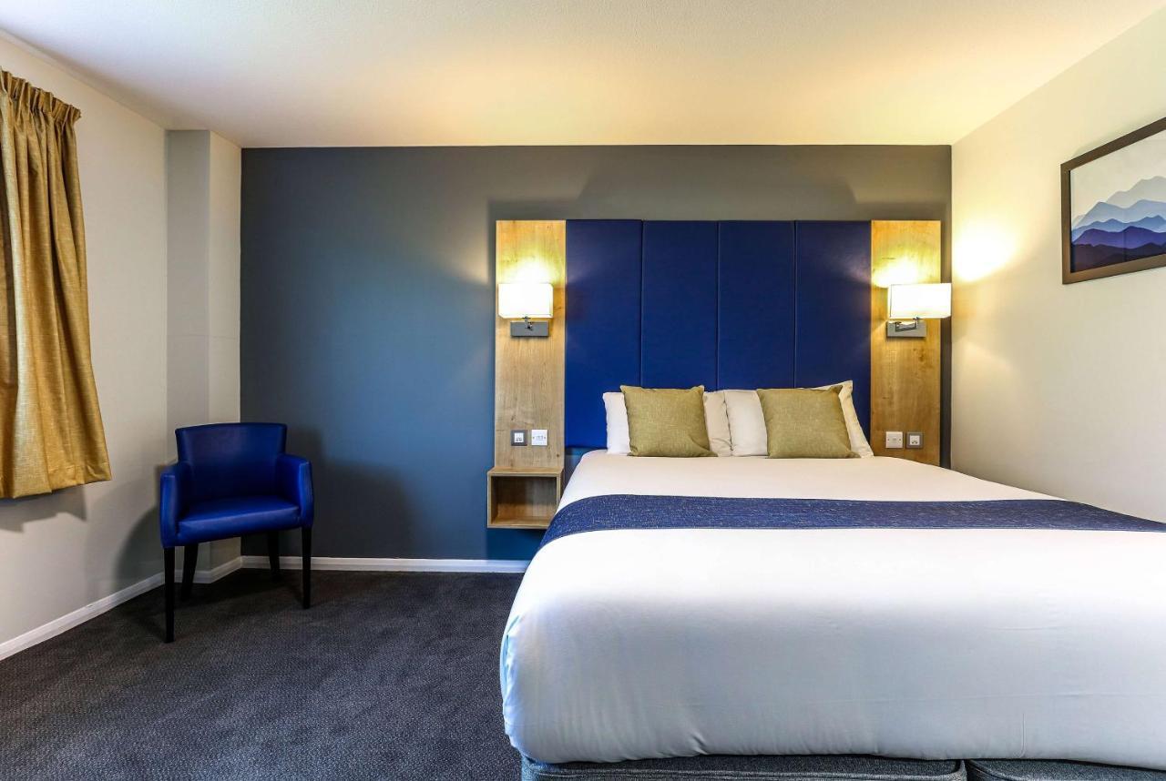 Days Inn Hotel גרטנה גרין מראה חיצוני תמונה