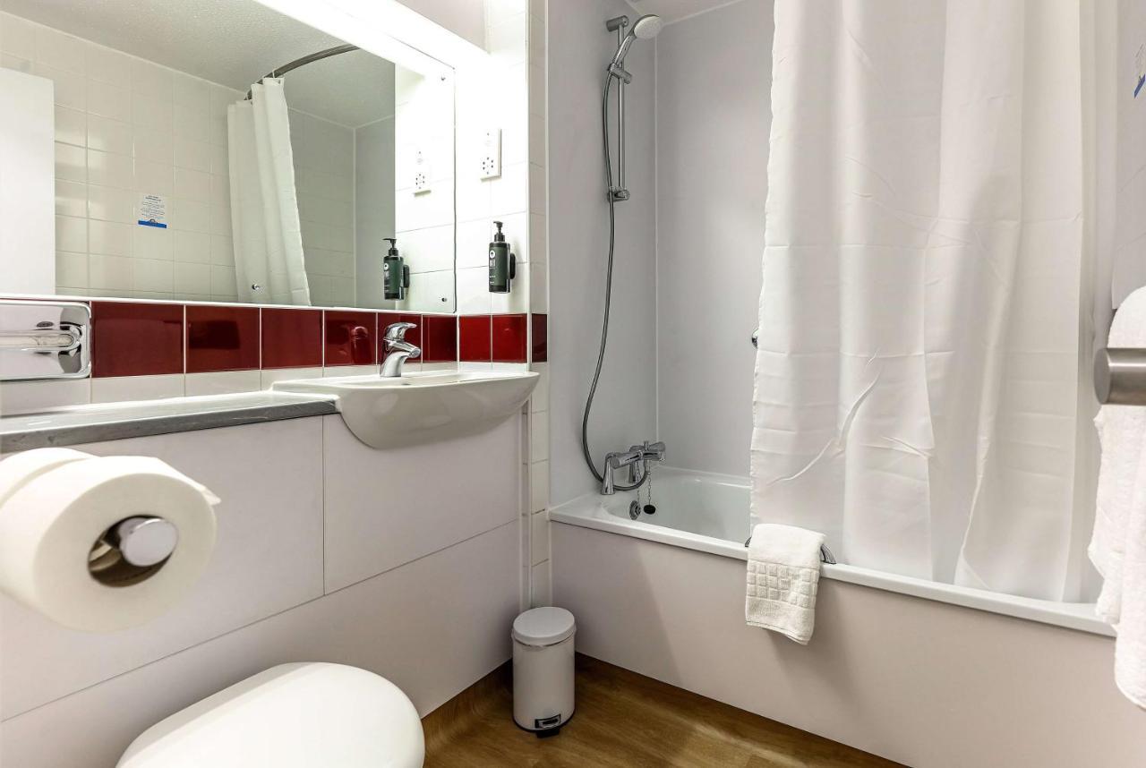 Days Inn Hotel גרטנה גרין מראה חיצוני תמונה